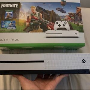 Xbox One S 1 TB